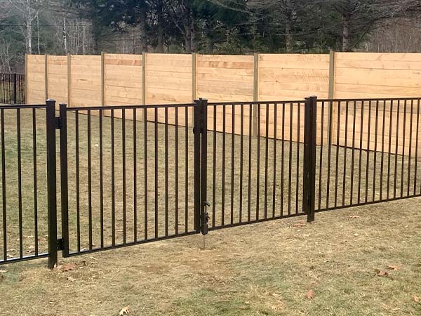 Southern New Hampshire Aluminum fencing