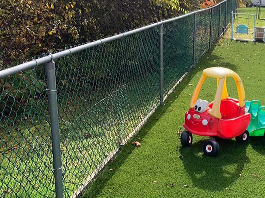 Chain Link fence options in the brookline-new-hampshire area.